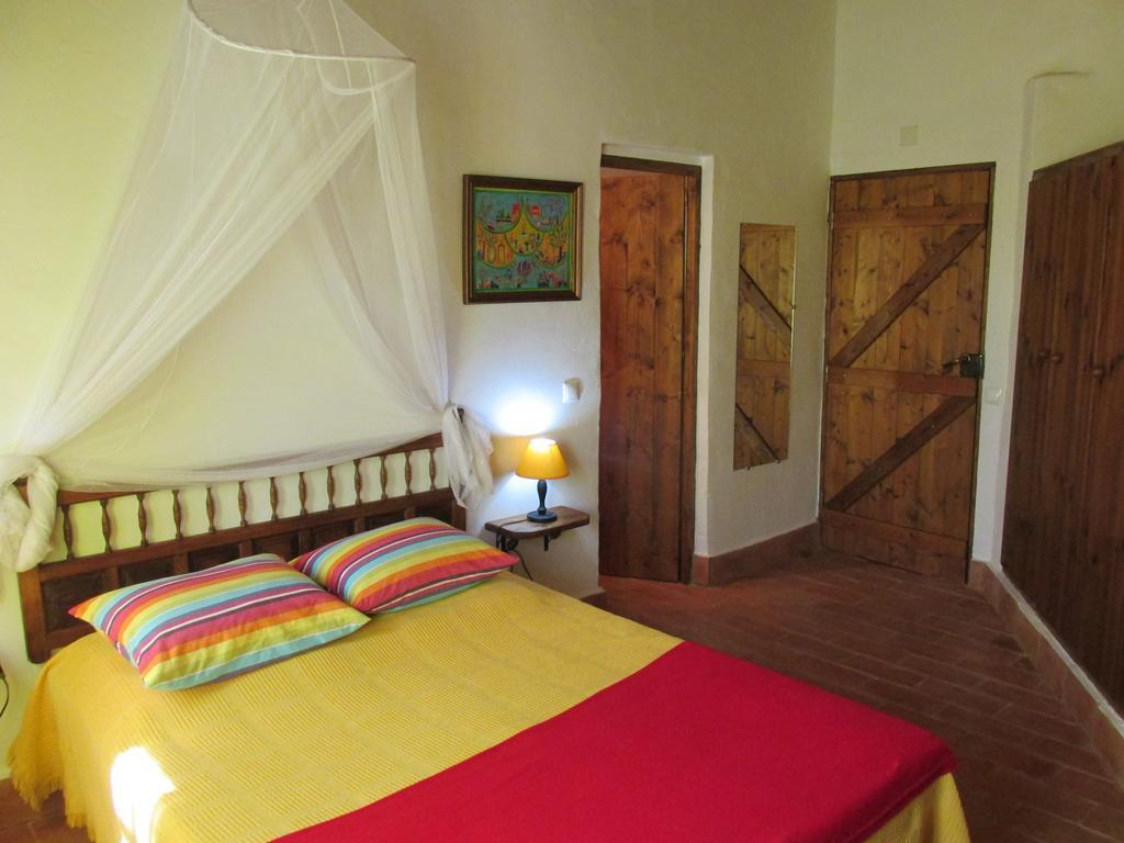 Quinta Dos Valados Bed & Breakfast Querenca Exterior foto